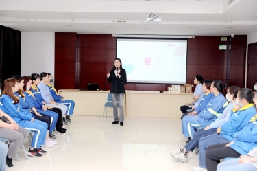 以爱为线，以懂为梁 | 佰利乐纸业发展“与青春期孩子的沟通——懂是爱的前提”互动沙龙活动