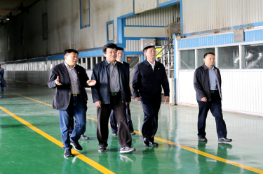 2019年5月8日，时任国度水利部原总工程师、水利部参咨委副主任委员汪洪光临佰利乐纸业调研节水工作