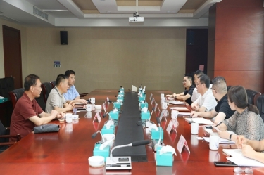 江山市委副书记、市长徐明峰率队赴佰利乐纸业调研